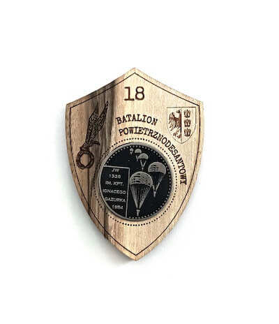 18 batalion powietrznodesantowy Drewniany magnes na lodówkę lite drewno z monetą magnes pamiątkowy hurtownia producent